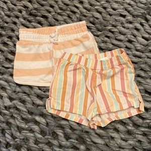 2 sweatshorts (size 12m)